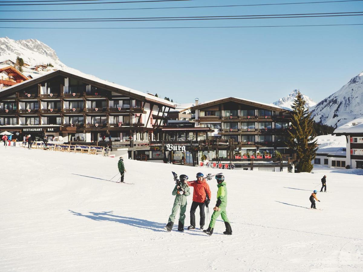 Burg Hotel Oberlech Exterior photo